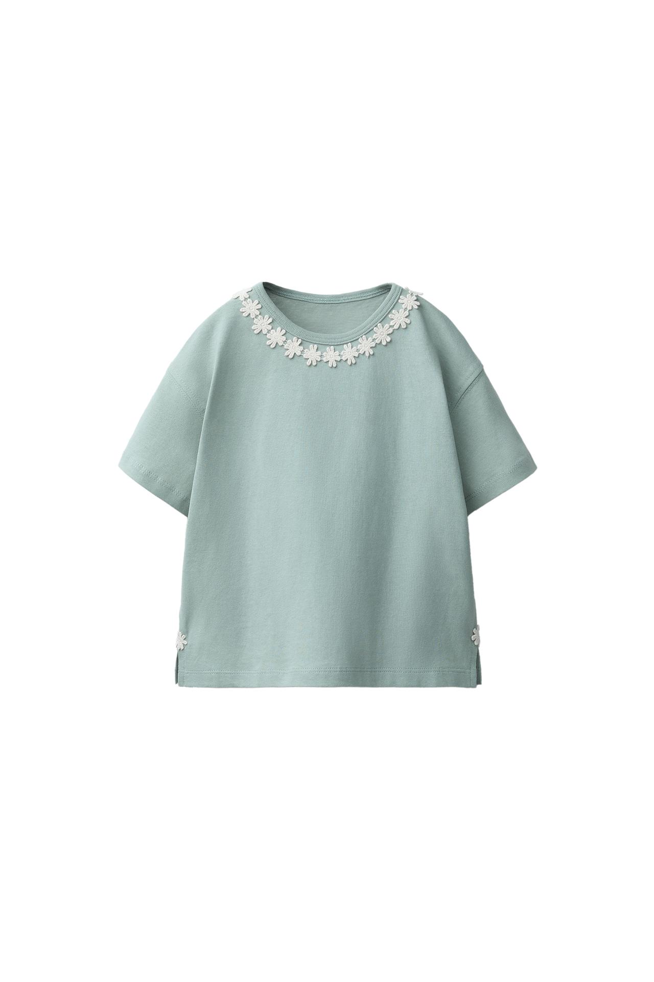 DAISY APPLIQUÉ T-SHIRT — Bluish