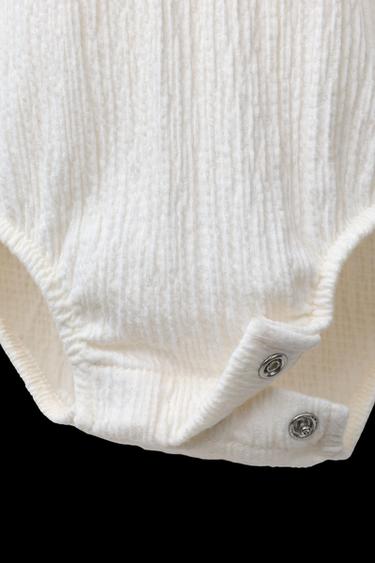 Zara TEXTURED NECK BODYSUIT - Ecru