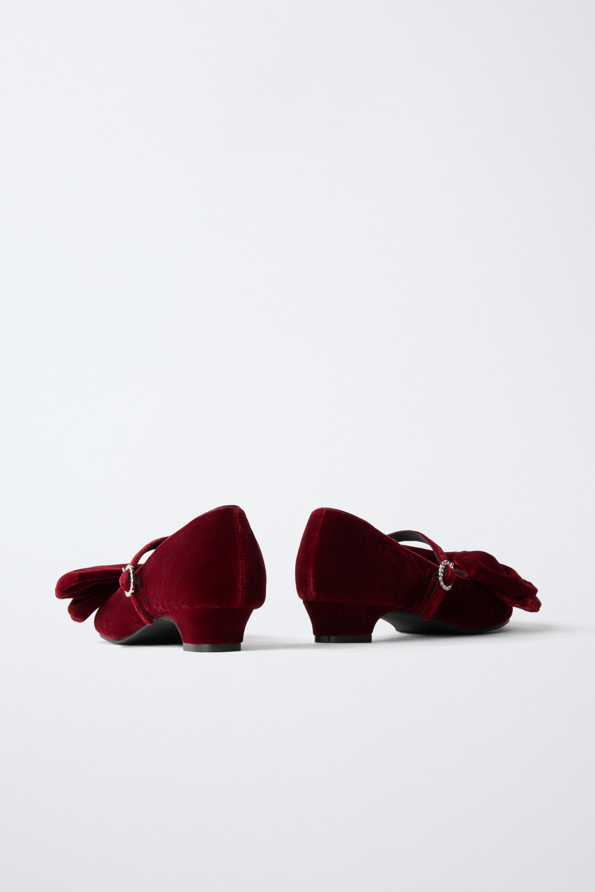 BOW HEEL SHOES