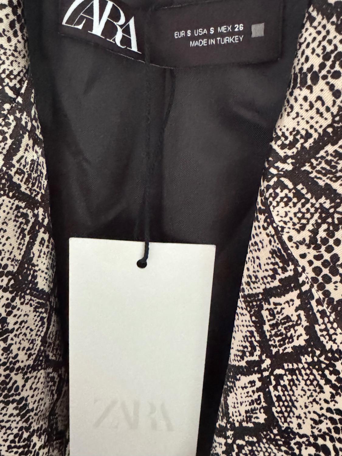 FLOWING ANIMAL PRINT BLAZER - Image 3