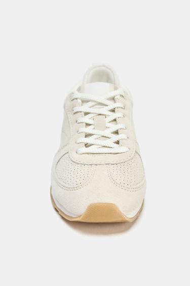 TENNIS RUNNING DAIM - Blanc écru de Zara - Image 2