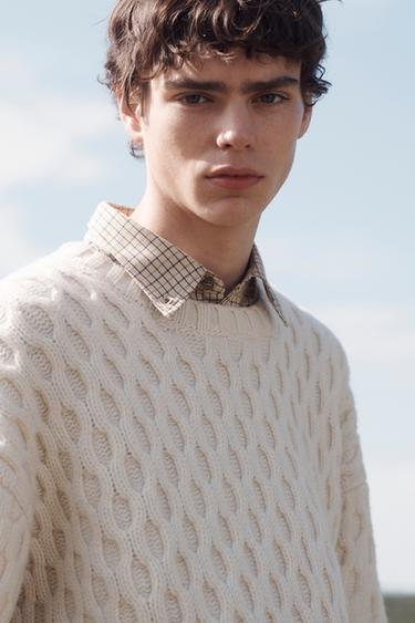 PULL EN JACQUARD GÉOMÉTRIQUE ÉDITION LIMITÉE - Crème de Zara - Image 2