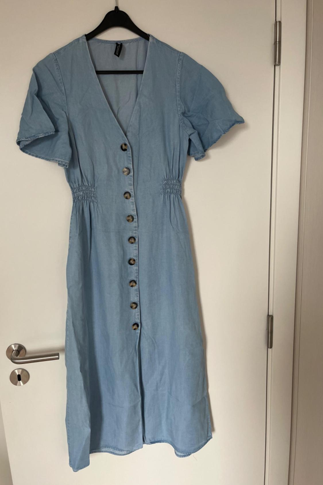 BUTTONED DRESS