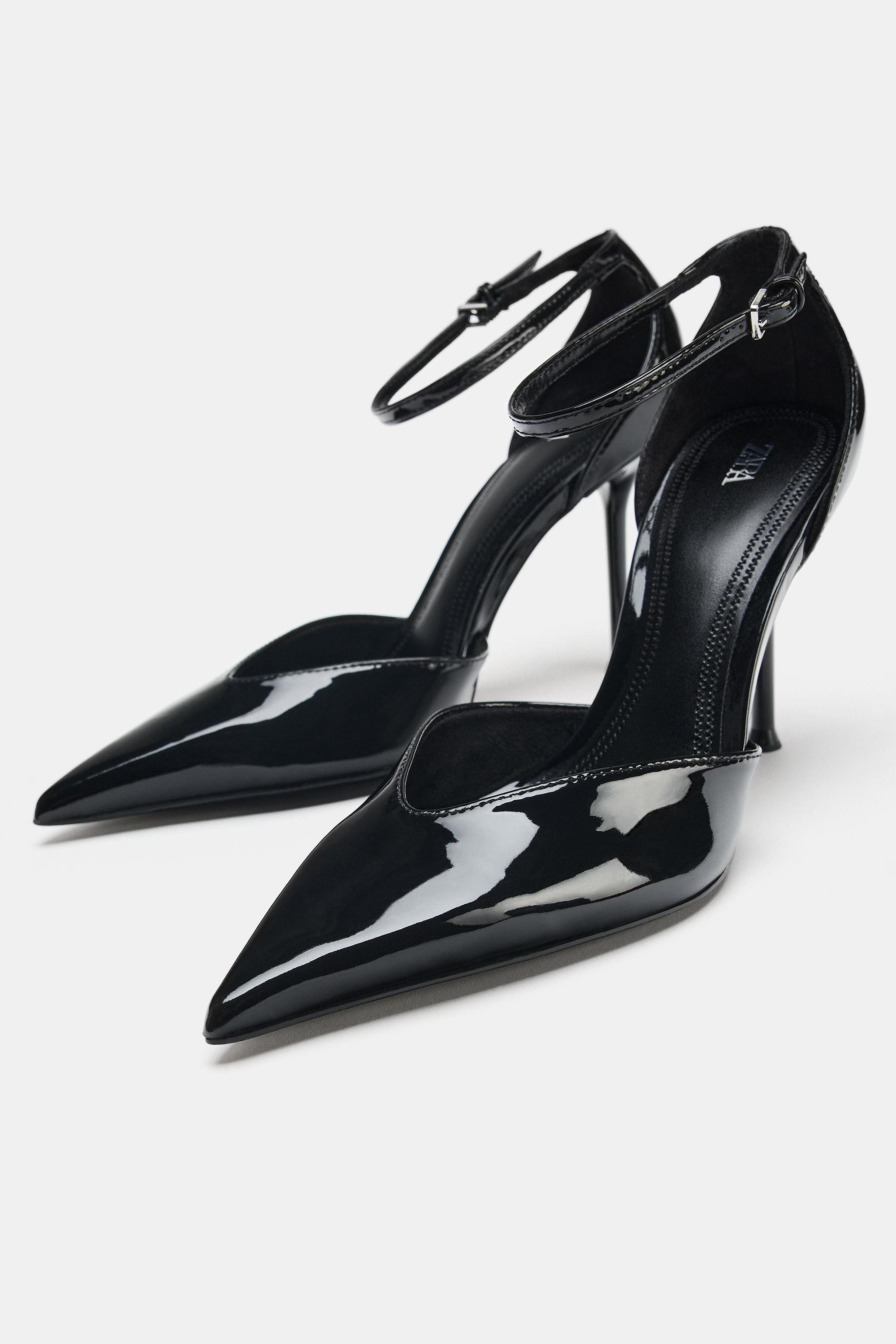 PATENT HIGH-HEEL SHOES — Black