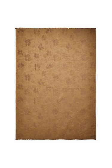 FLORAL JACQUARD THROW - Beige by Zara