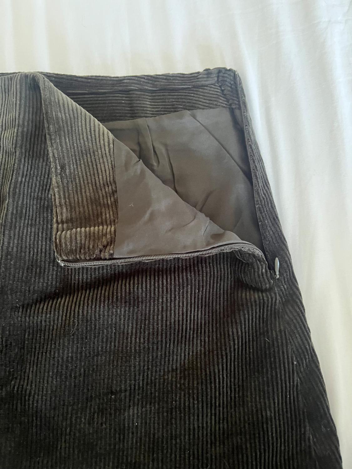 CORDUROY KHAKI GREEN MINI SKIRT - Image 5