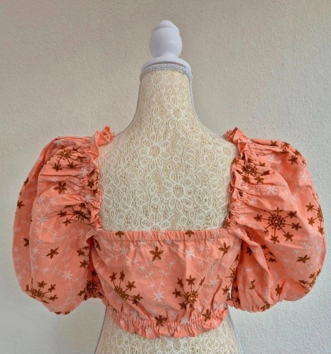 EMBROIDERED TOP WITH PUFF SLEEVES - Image 2