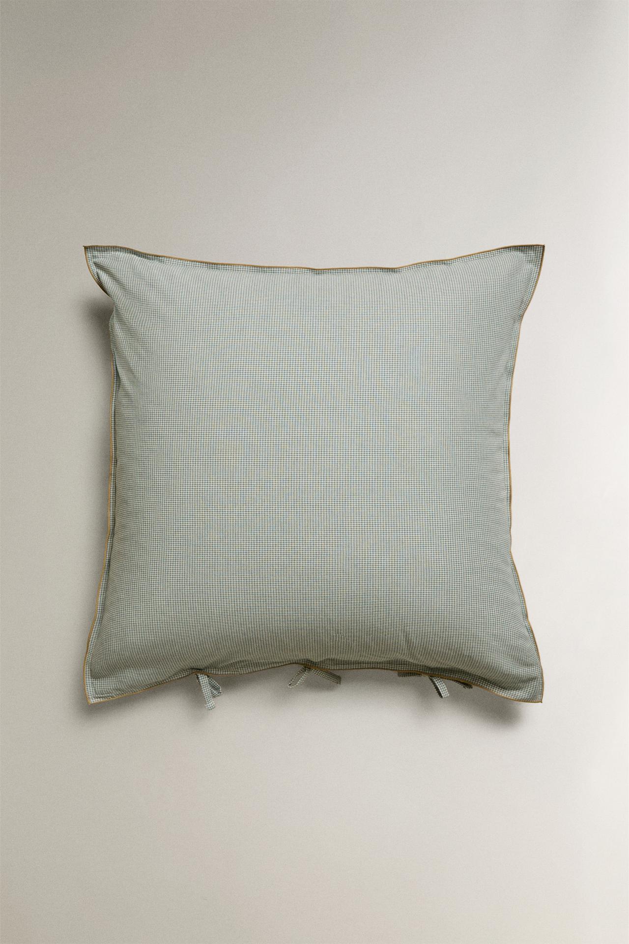 KATHARINE POLE MINI CHECK PILLOWCASE — Gray / Blue