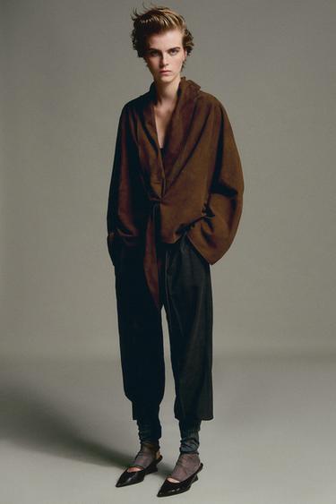 Kimono à nouer en cuir et daim - Vison chiné de Zara