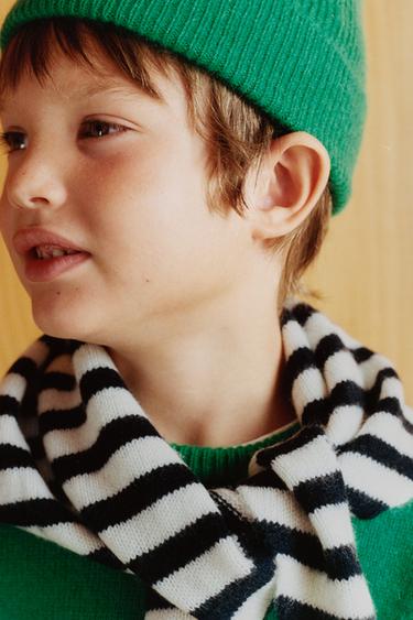 100% CASHMERE BEANIE - Green by Zara