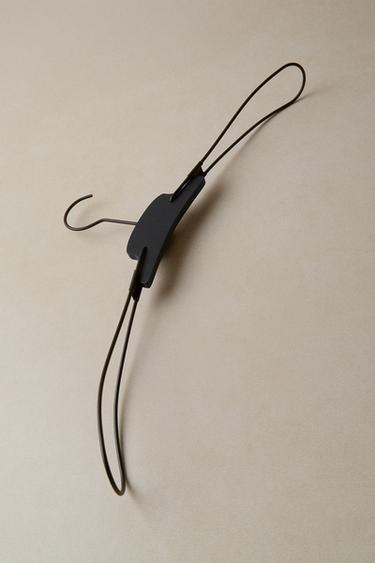 CINTRE MÉTALLIQUE PLIABLE - Noir de Zara - Image 5