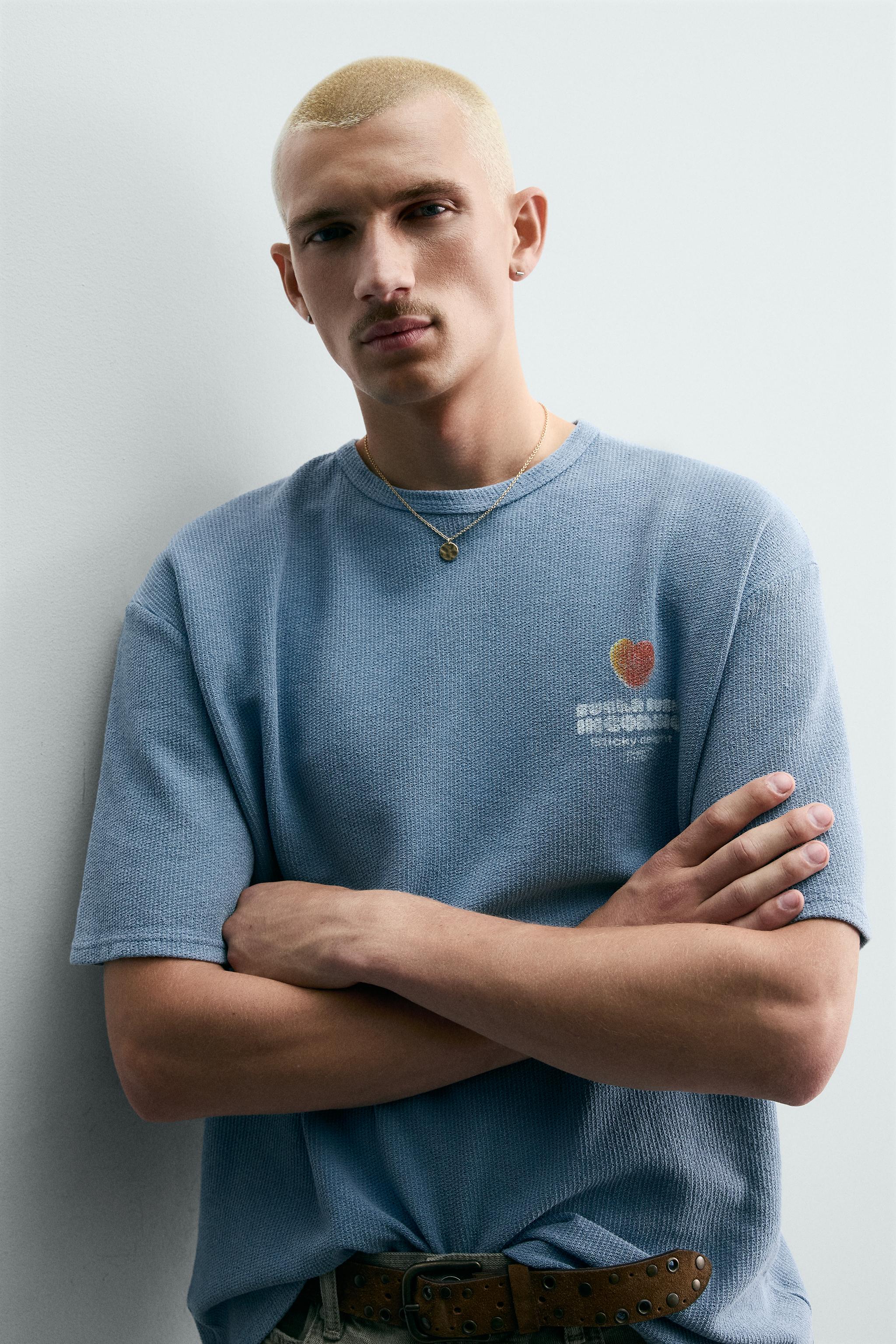 T-SHIRT EN MAILLE LAVÉE IMPRIMÉ BONBONS
