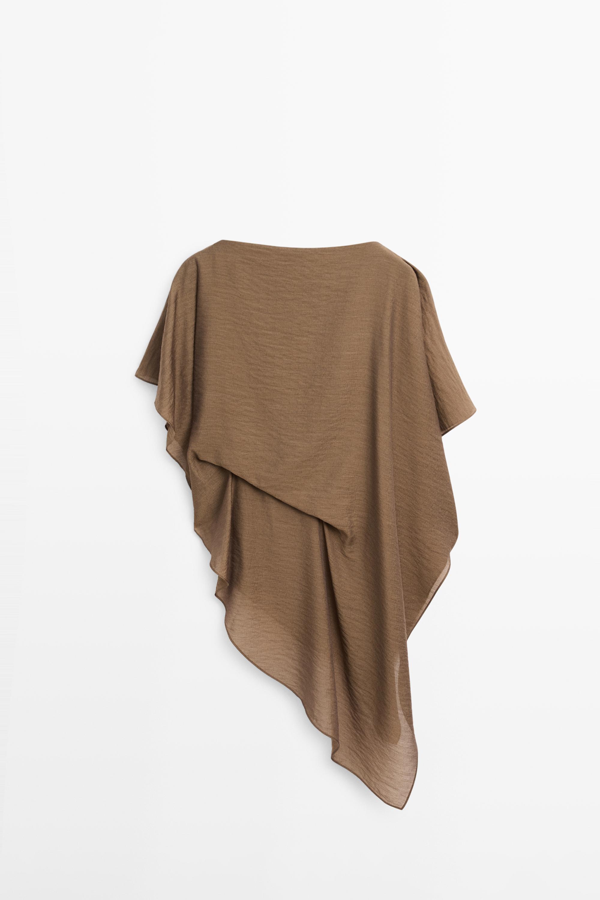 Blouse fluide asymétrique style cape