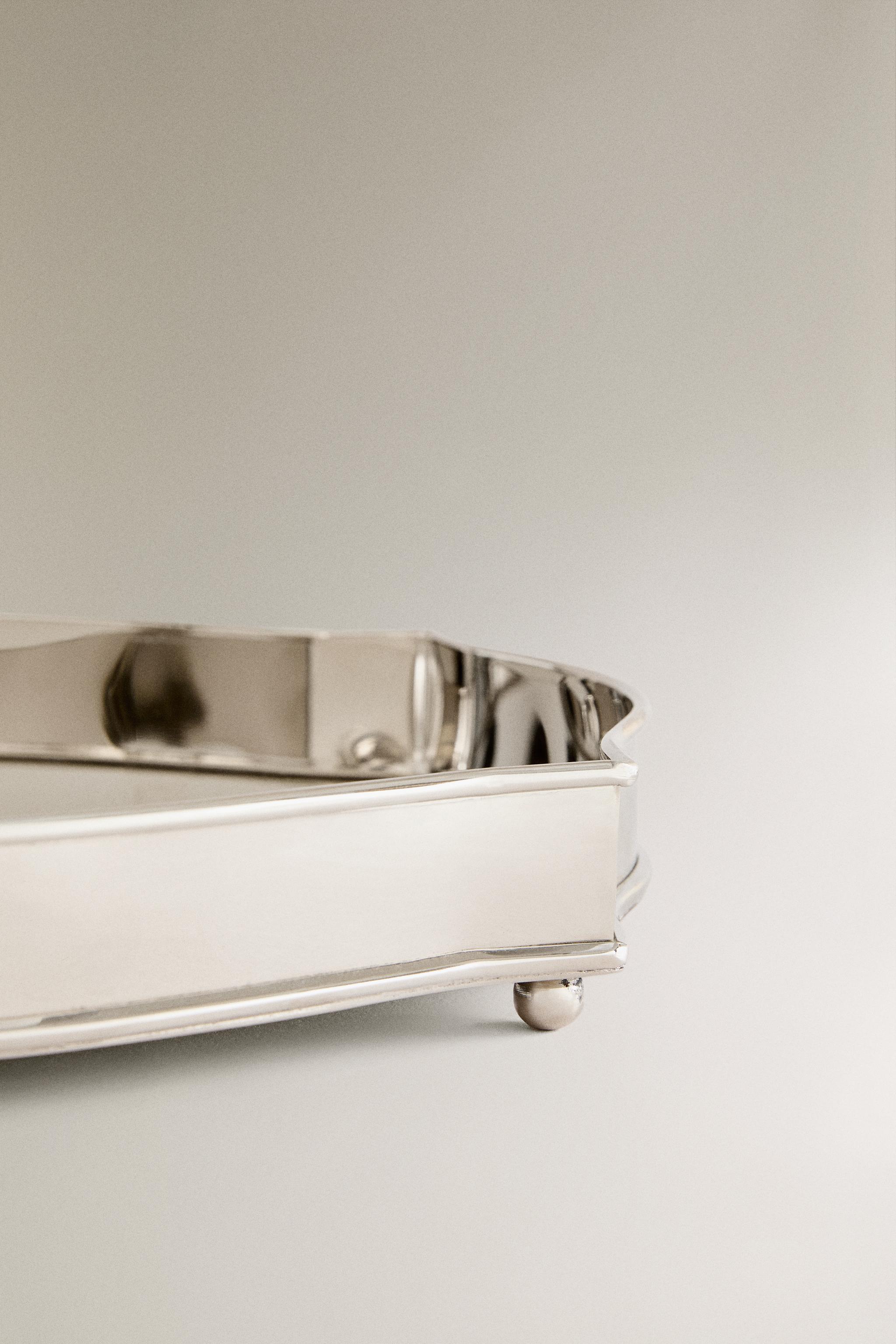 SILVER STEEL TRAY