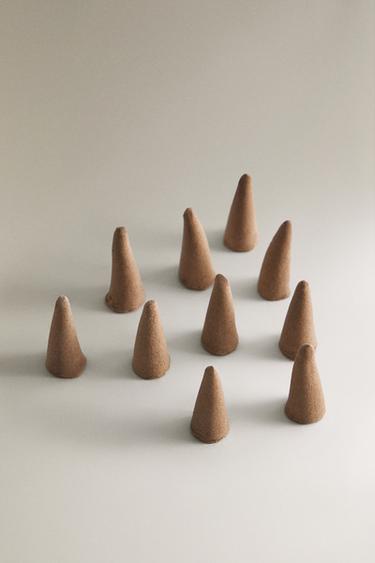 PACK OF SACRED WOODS SCENTED INCENSE CONES (PACK OF 10) - Oyster-white by Zara - Image 1