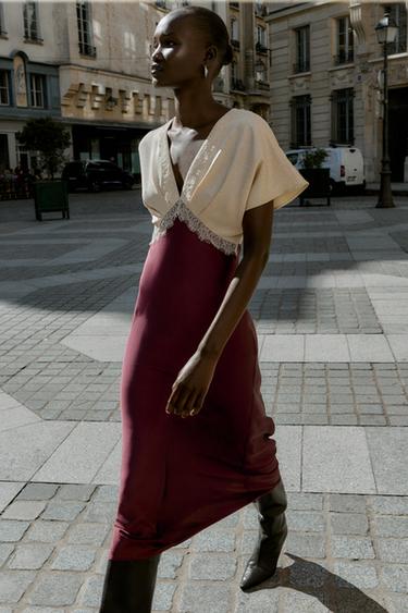 ROBE MIDI SATINÉE AVEC DENTELLE COMBINÉE - Bordeaux de Zara - Image 3