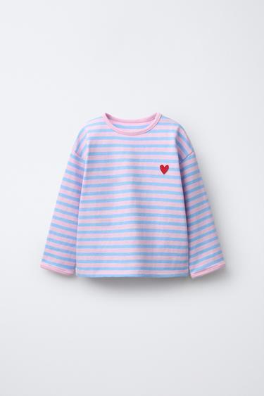 T-SHIRT ÀS RISCAS COM CORAÇÃO BORDADO - Azul-pastel da Zara