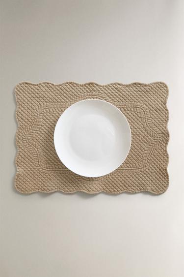SET DE TABLE MATELASSÉ - Beige clair de Zara - Image 4
