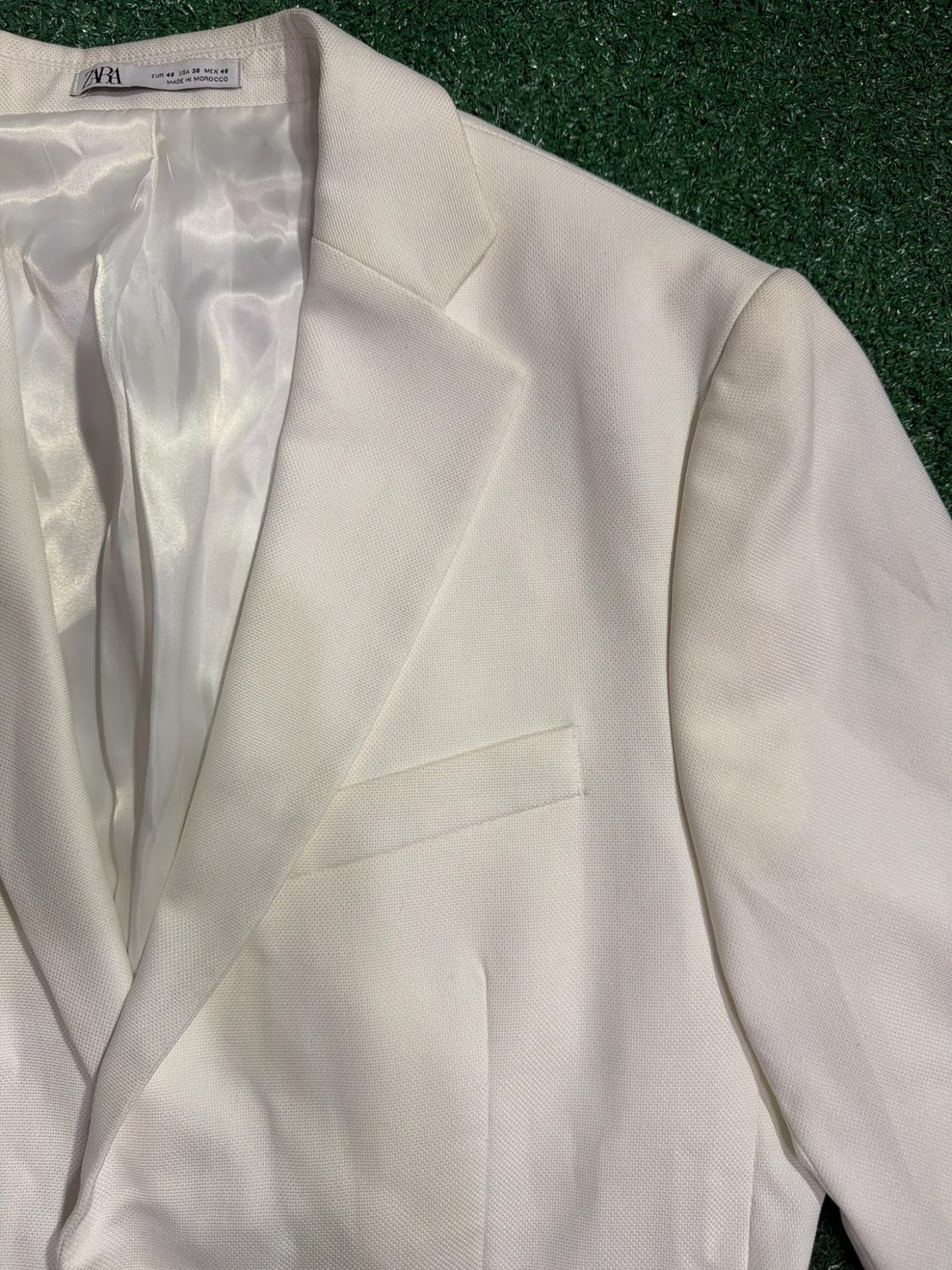 BUTTONED TEXTURED WEAVE BLAZER - Image 4