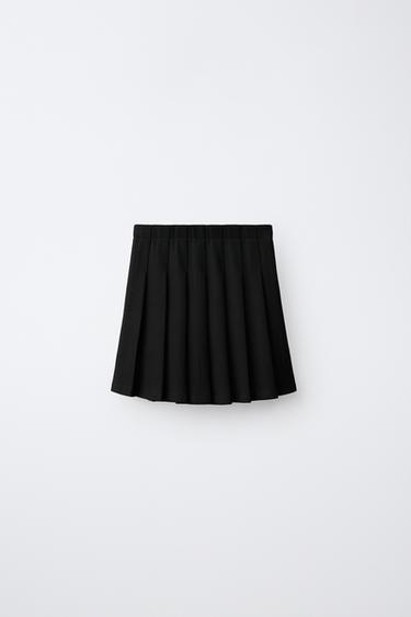 PLAIN BOX PLEAT SKIRT - Black by Zara