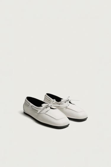 Zara LEATHER BOAT SHOES - Off White