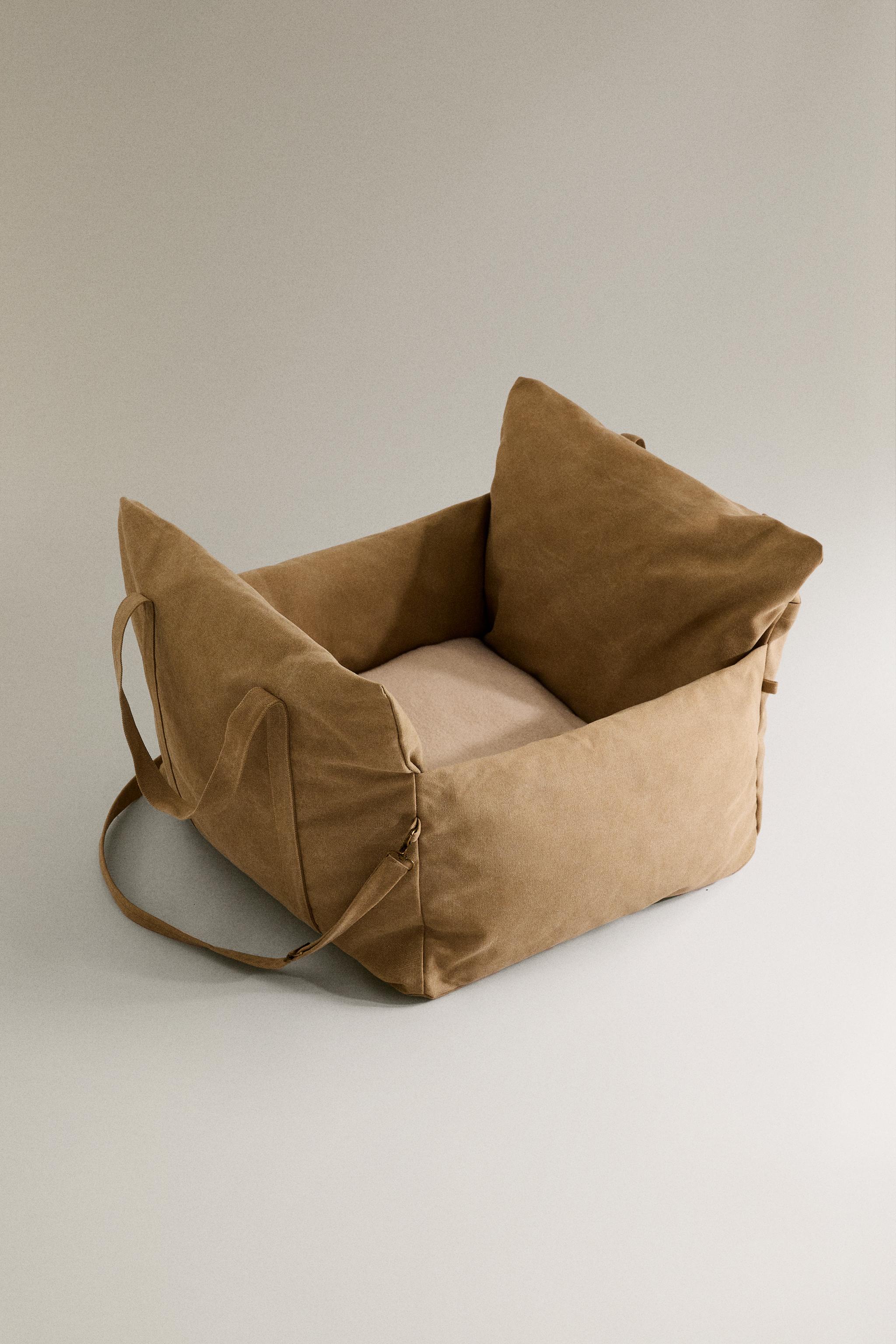 ZARA 天然素材 ペットベッド SEAGRASS PET BED - Light beige | ZARA United States
