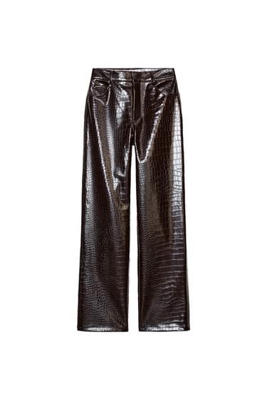 PANTALÓN RECTO EFECTO PIEL GRABADO ANIMAL - Marrón de Zara