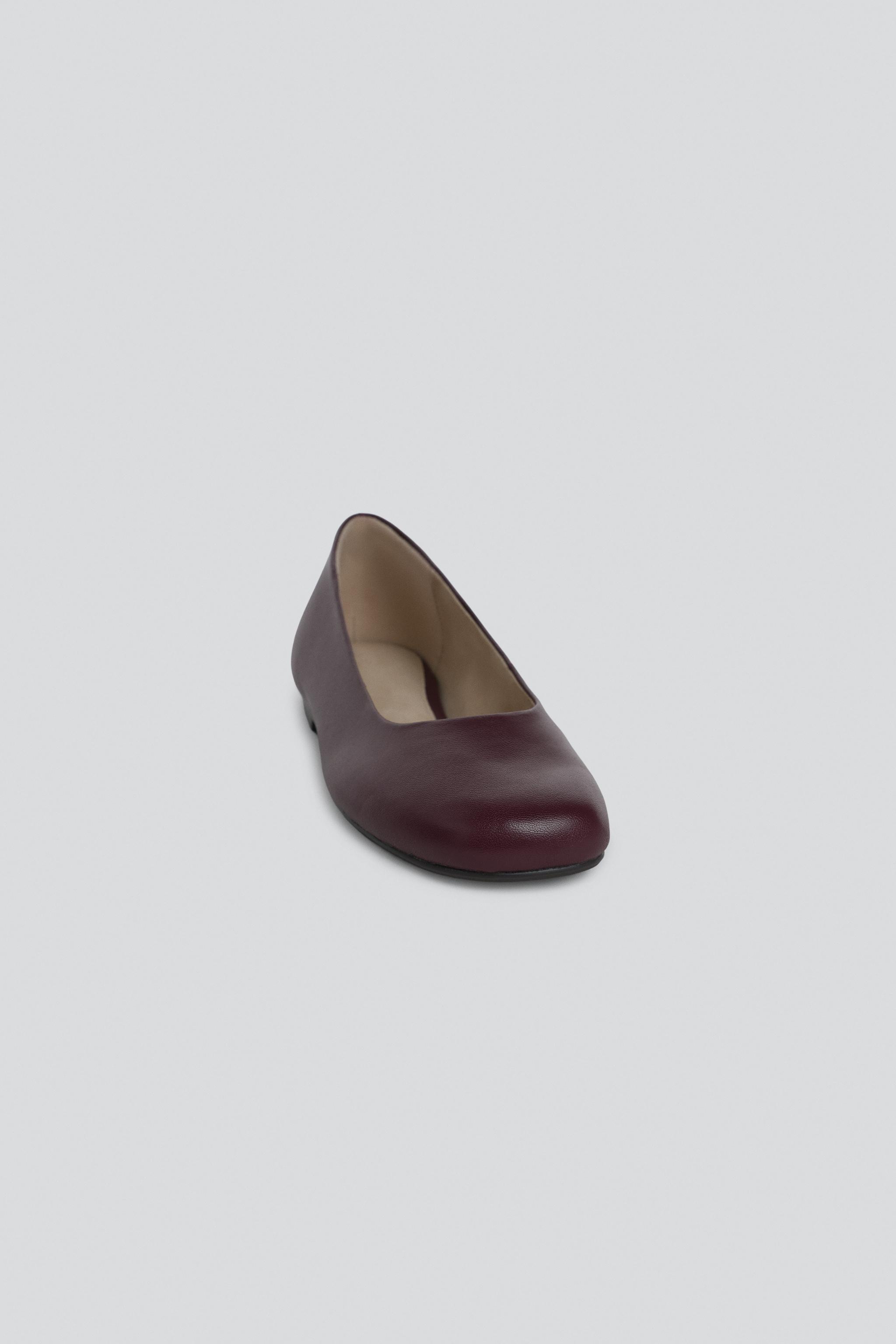 LIMITED EDITION LEATHER BALLET FLATS