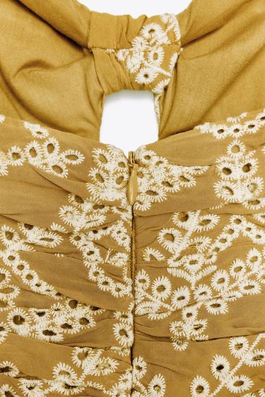 ROBE MIDI BRODÉE - Moutarde de Zara - Image 7