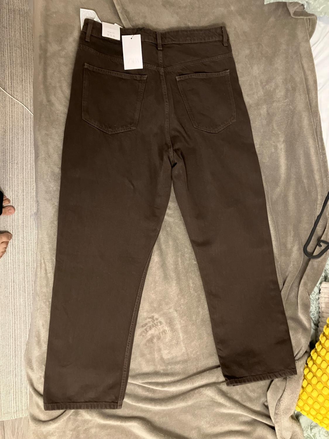 TRF MOM FIT HIGH-WAIST JEANS - Image 3