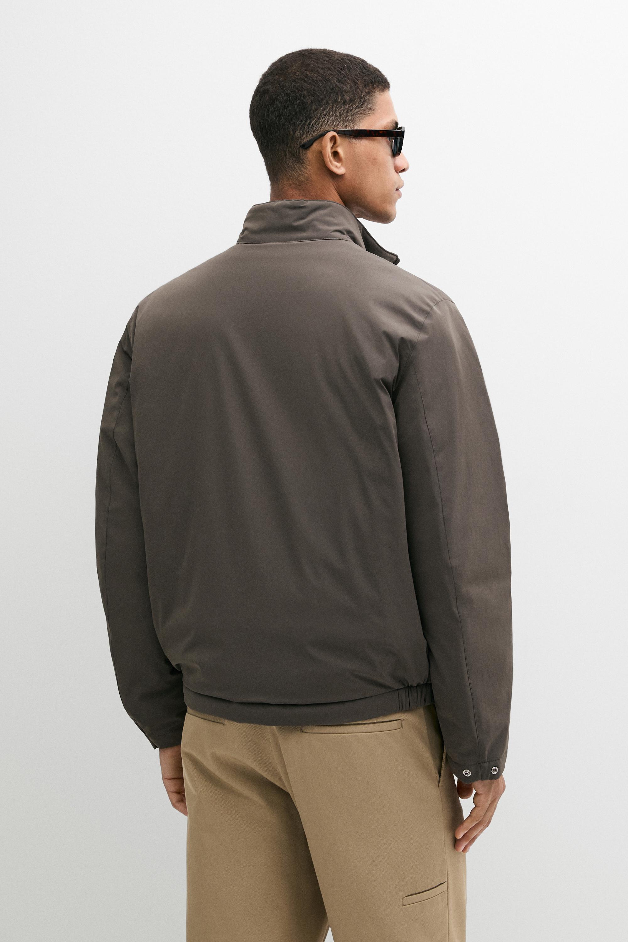 Lightweight quilted bomber jacket