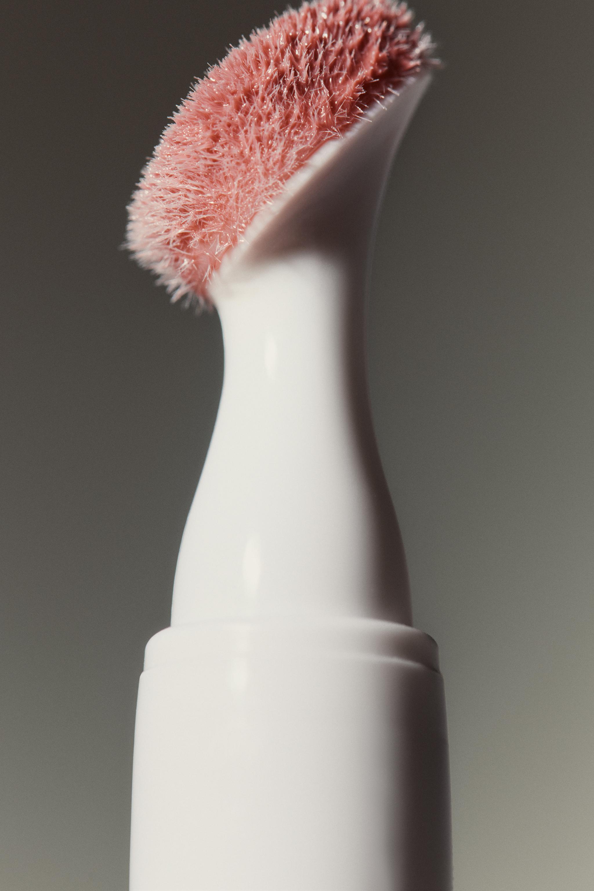 ZARA COOL CLICK LIP GLOSS LYCHEE — LYCHEE