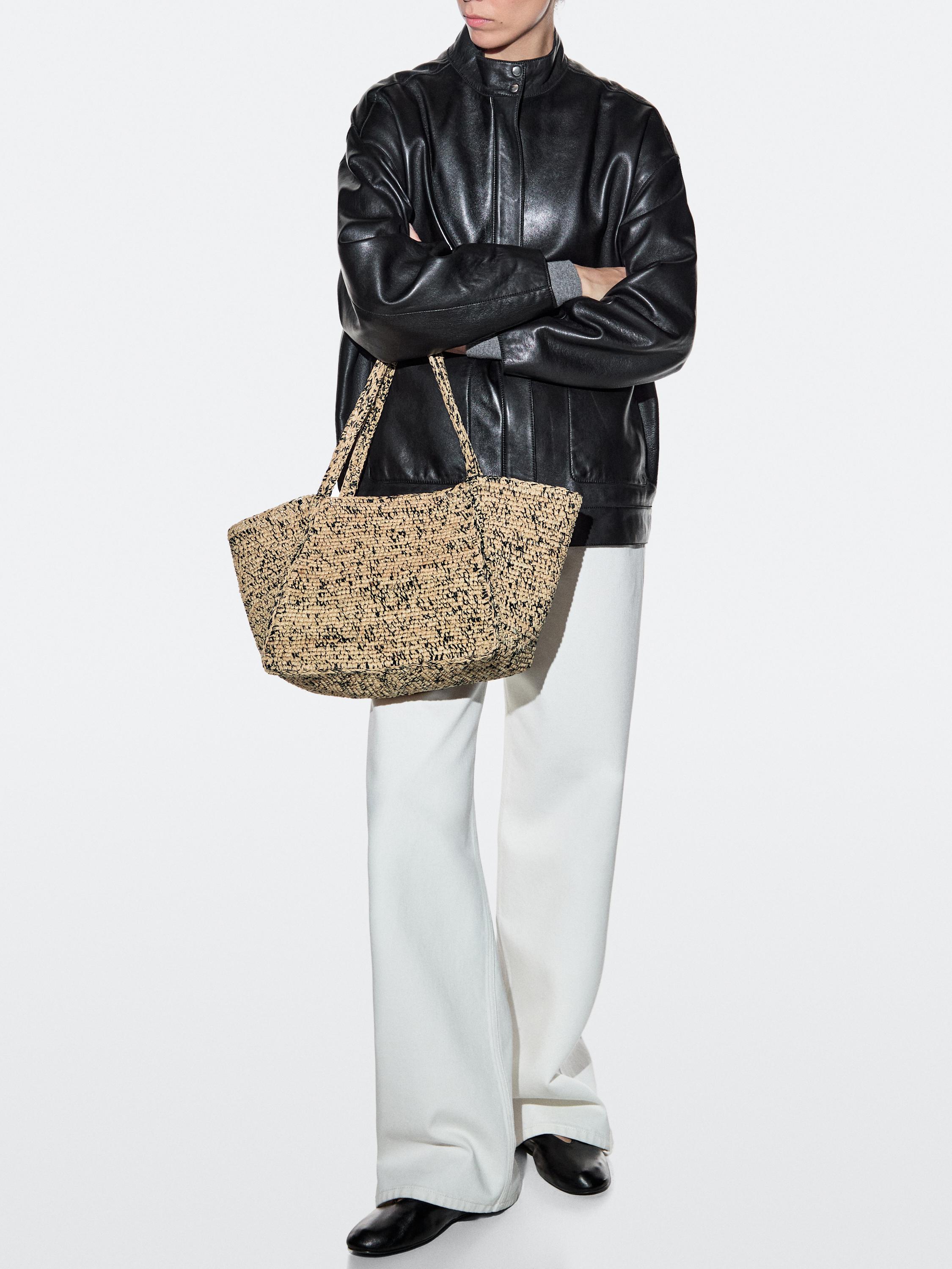 100% raffia mid-sized tote bag