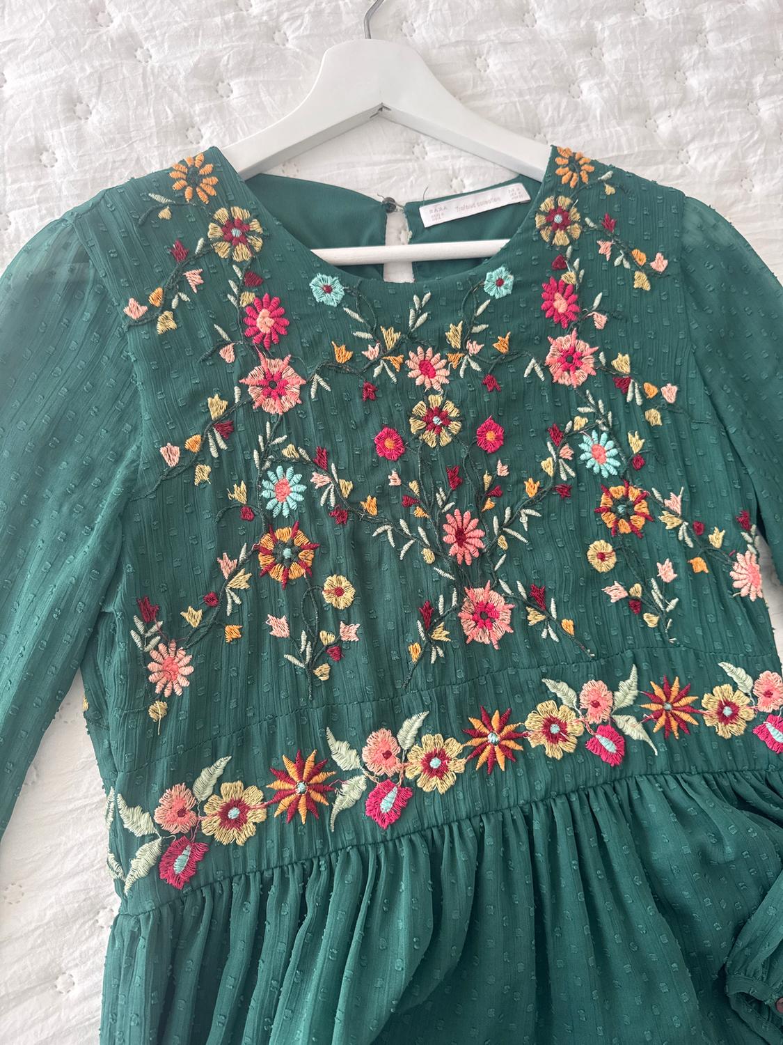VESTIDO BORDADO FLORAL - Image 3