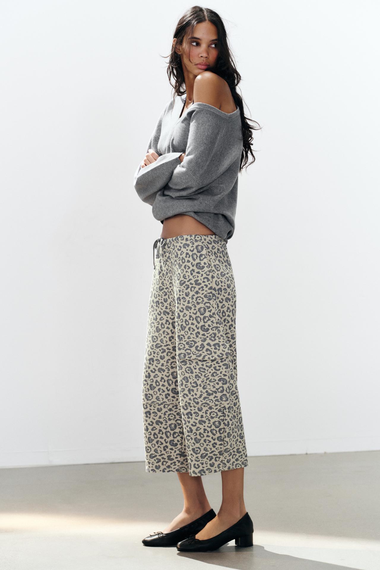 ANIMAL PRINT POCKET PANTS — Leopard