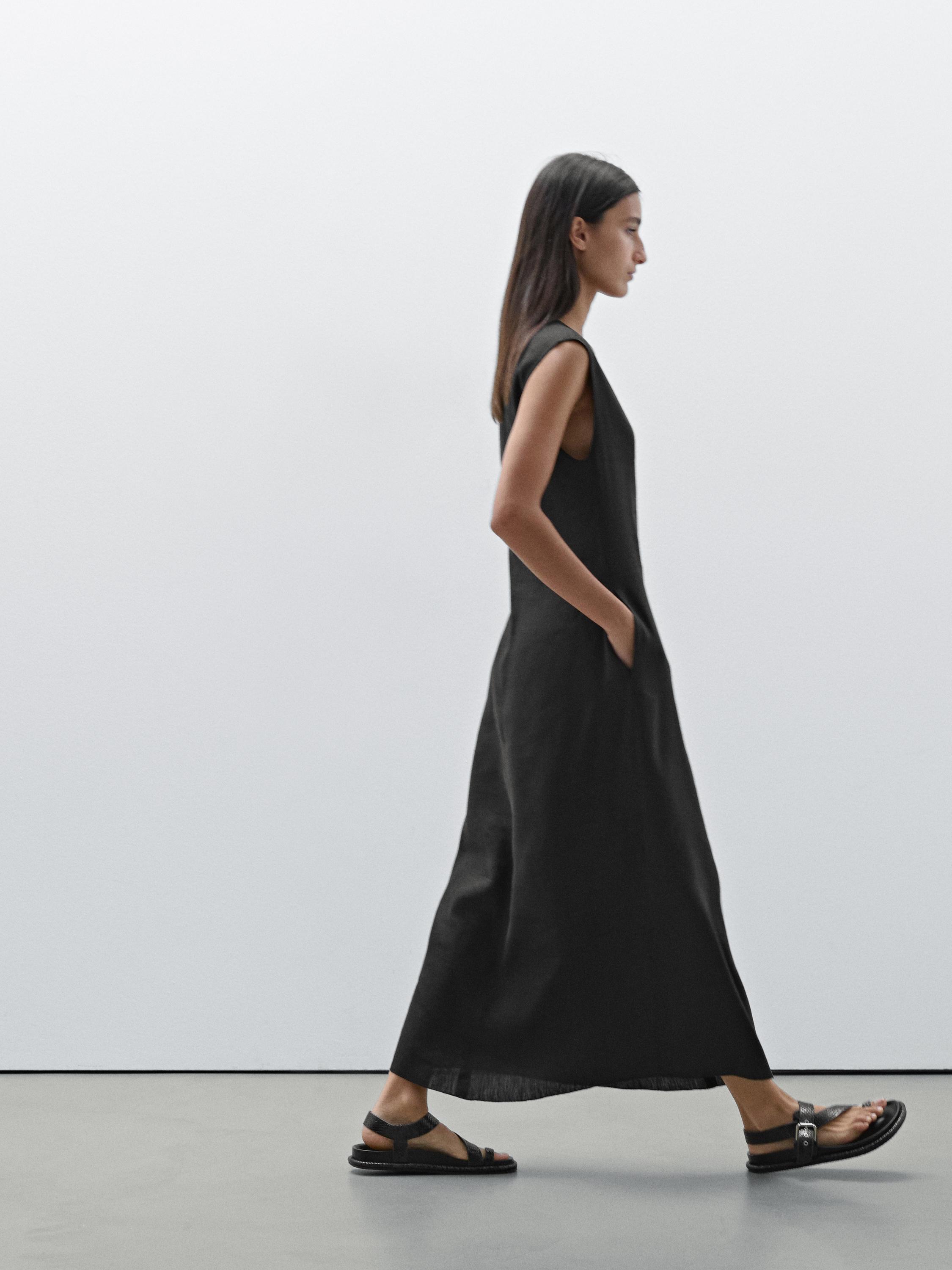 Midi dress with V-neck detail - Black | ZARA United States Midi dress with V-neck detail - Black | ZARA United States
