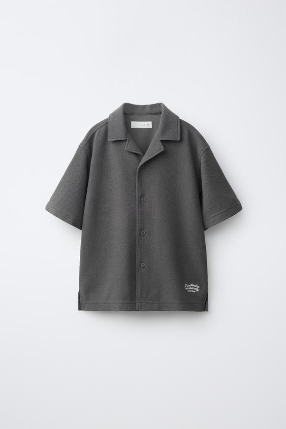 CAMISA BOWLING RÚSTICA TEXTO BORDADO - Gris medio de Zara - Imagen 0