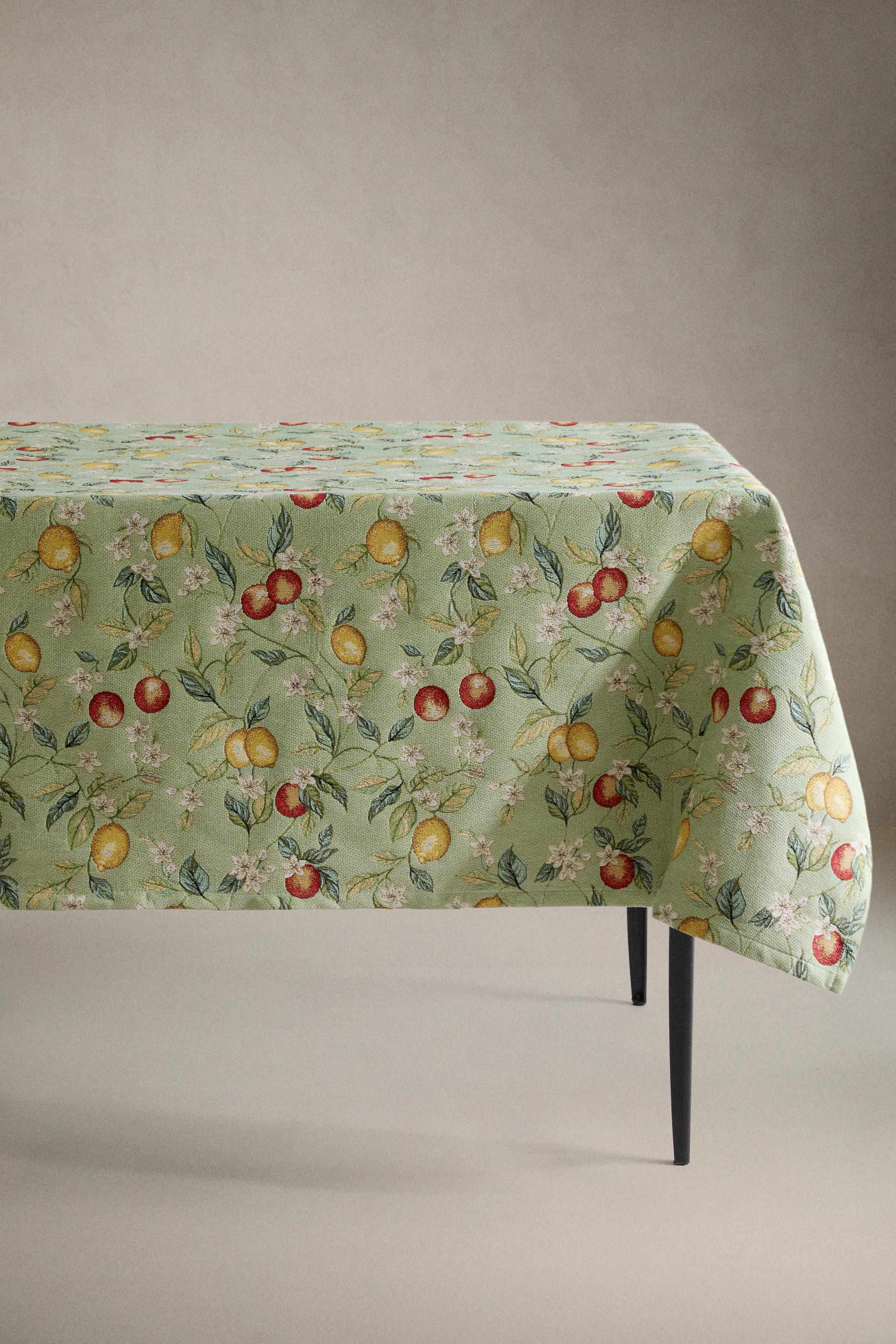 NAPPE JACQUARD MOTIFS FRUITS