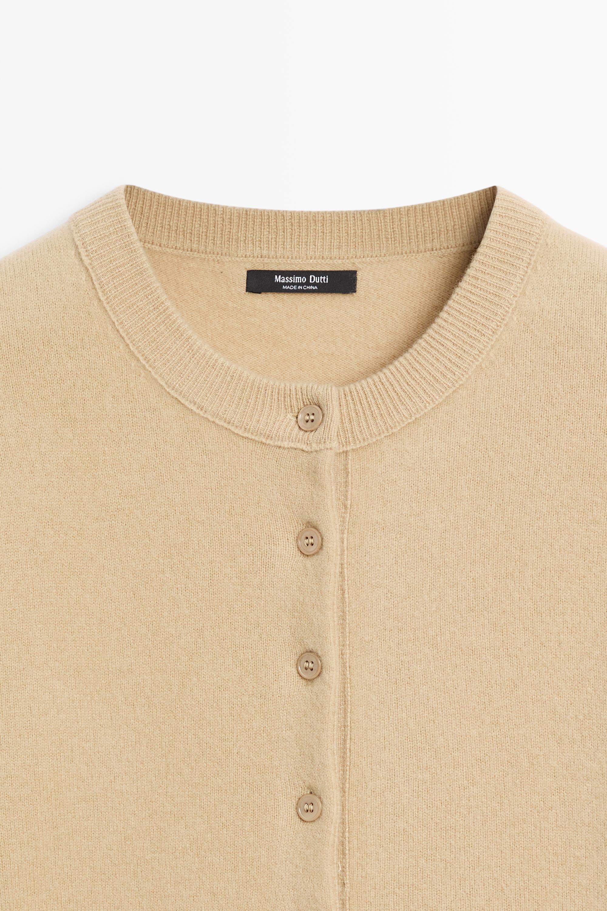 Button-detail knit cardigan