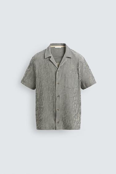CAMISA REGULAR FIT ESTRUCTURA SEERSUCKER - Crudo / Verde de Zara