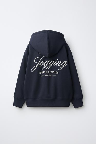 VARSITY TEXT HOODIE — Dark navy 2