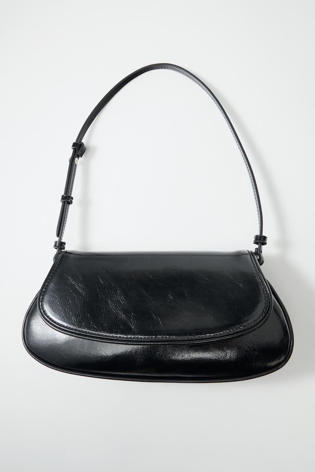 FLAP SHOULDER BAG