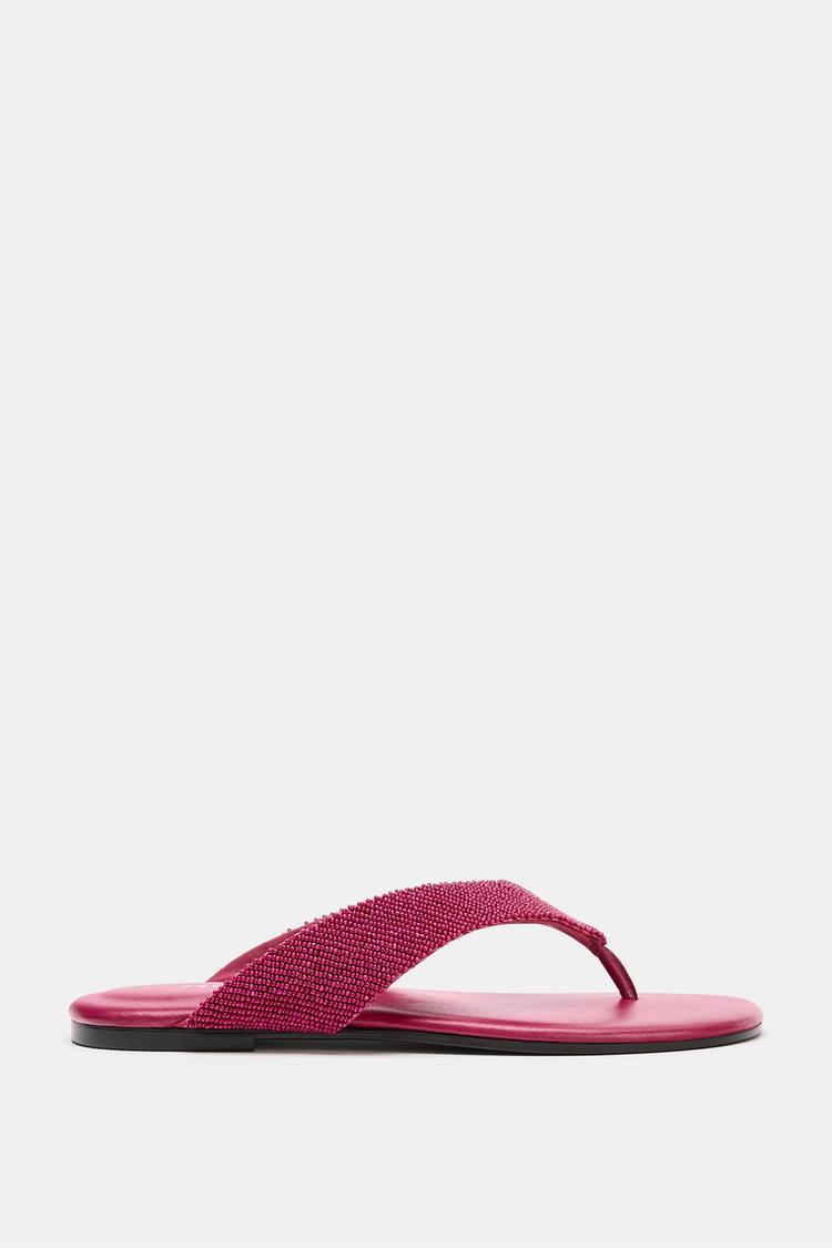 SANDALIAS PLANAS CON ABALORIOS 4