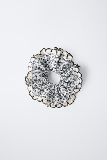 MAXI FLORAL CROCHET HAIR TIE - Ecru / Black by Zara - Image 3