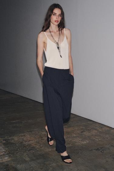 ТРИКОТАЖНЫЙ ТОП НА БРЕТЕЛЯХ — ЭКРЮ от Zara