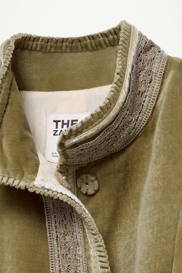 VESTE EN VELOURS - THE ITEM ZARA WOMAN - Kaki clair de Zara - Image 4