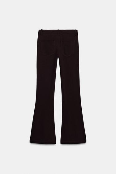 PANTALÓN FLARE TIRO BAJO - Marrón de Zara