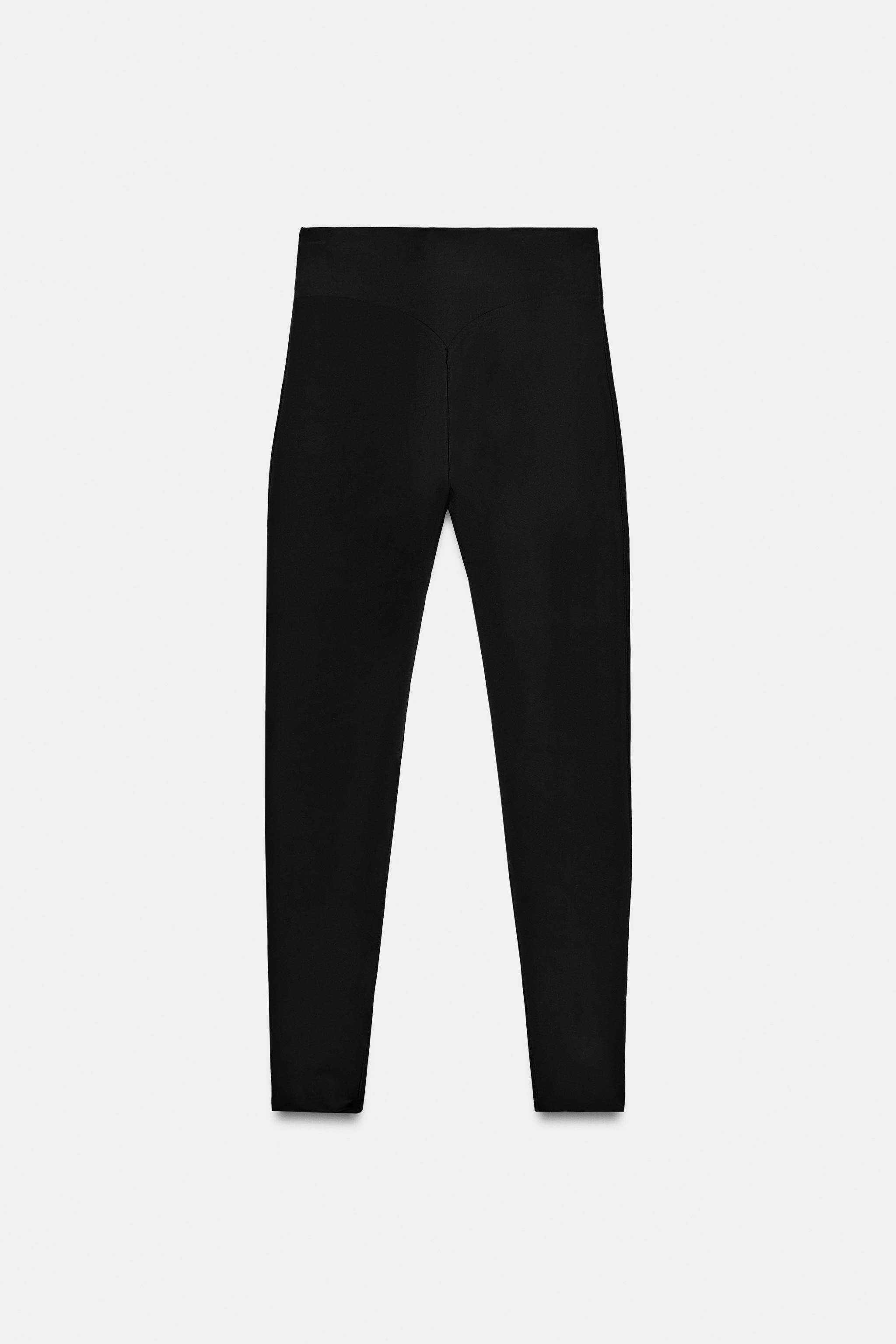 PUSH-UP EFFECT LEGGINGS
