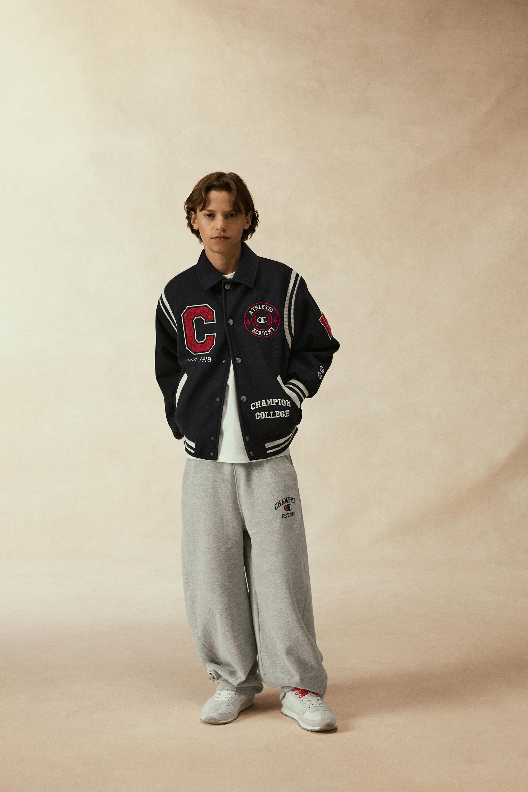 CHAMPION ® X ZARA バルーンフィット スウェットパンツ