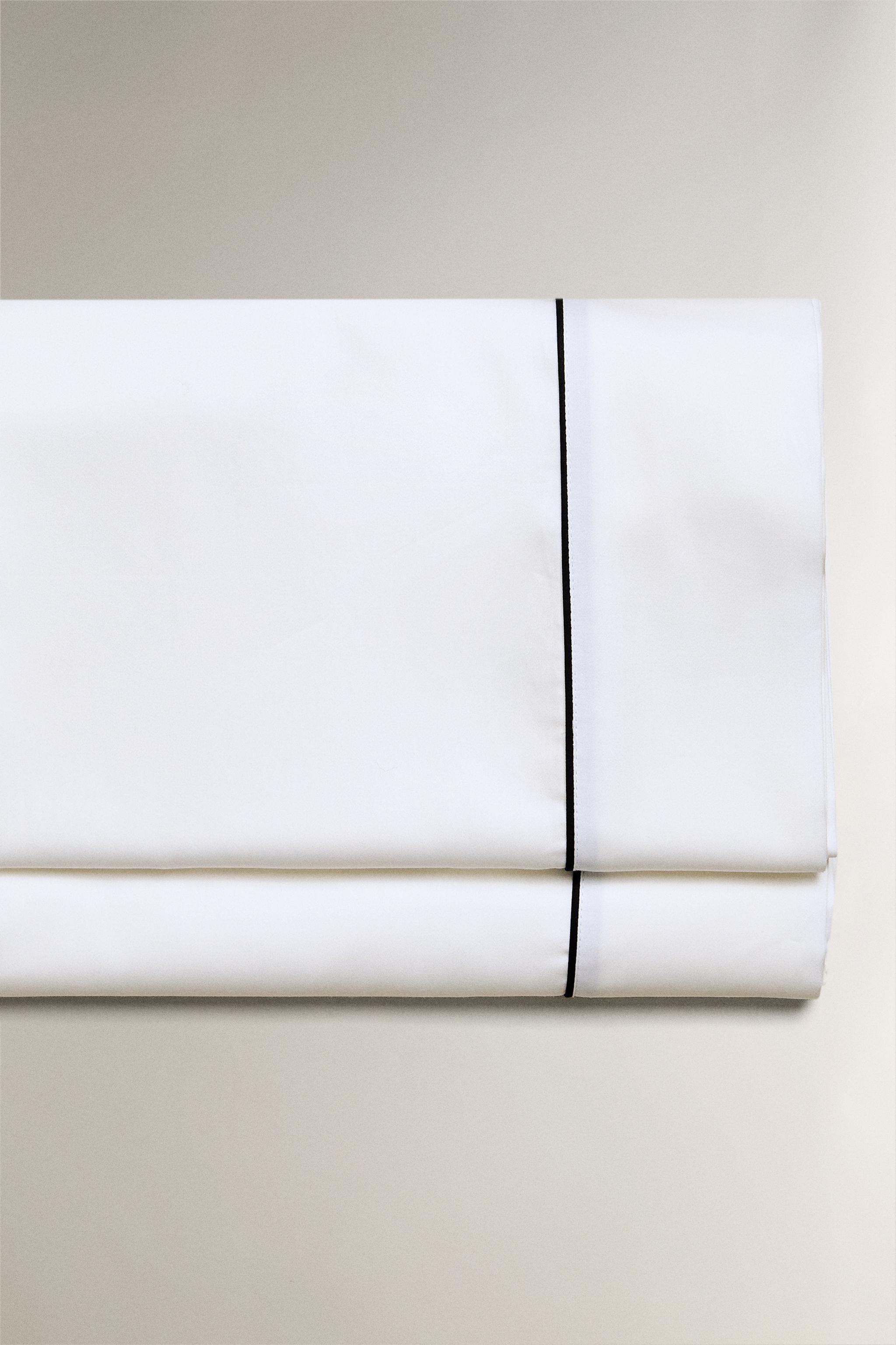 SATEEN FLAT SHEET WITH PIPING